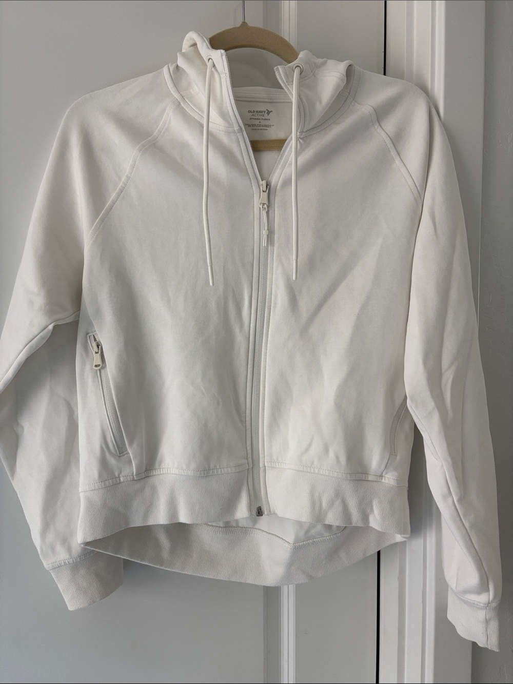 Women’s Old Navy Zip-Up Hooded Sweatshirt size small